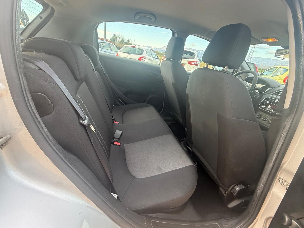 Fiat Punto 1.3 MJT II 75 CV 5 porte Street