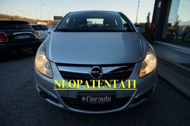 OPEL Corsa 1.4 16V 5 porte Cosmo NEOPATENTATI