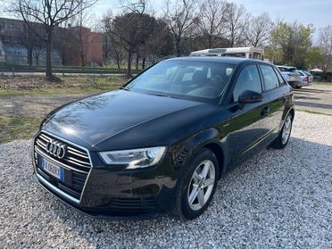 Audi A3 SPB 1.4 TFSI S tronic g-tron Business