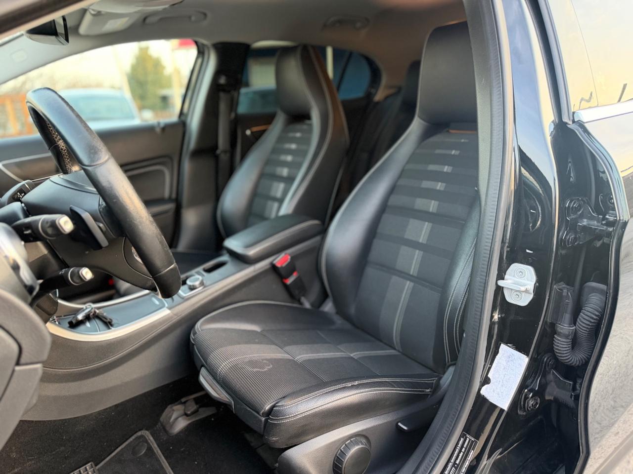 Mercedes-benz GLA 200 d Automatic Sport