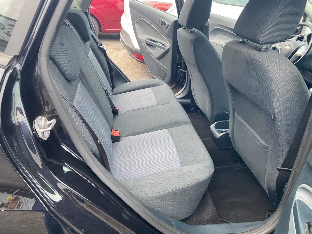 Ford Fiesta 1.2 60CV 5p. Neopatentati