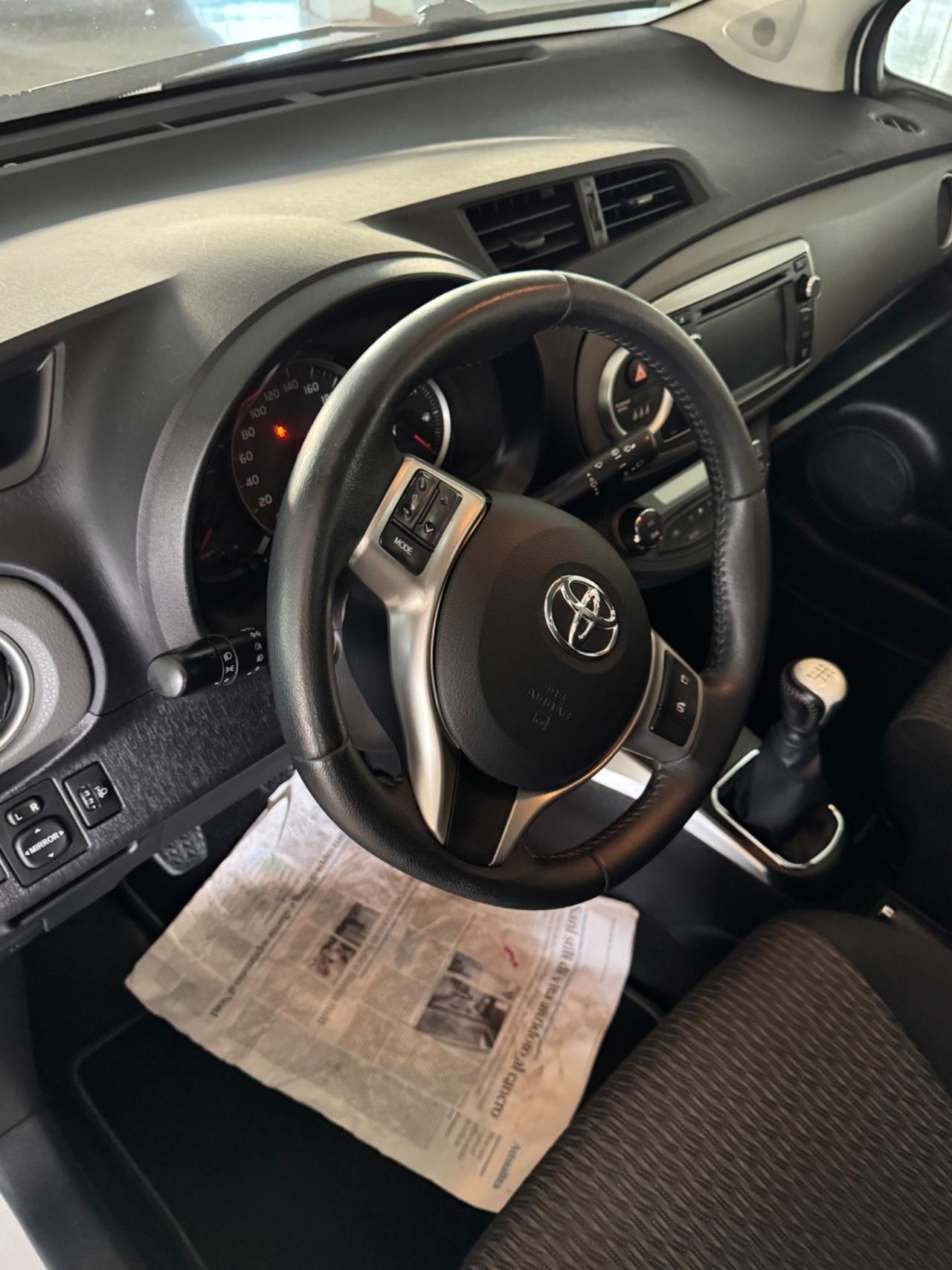 Toyota Yaris 1.4 D-4D 5 porte Lounge