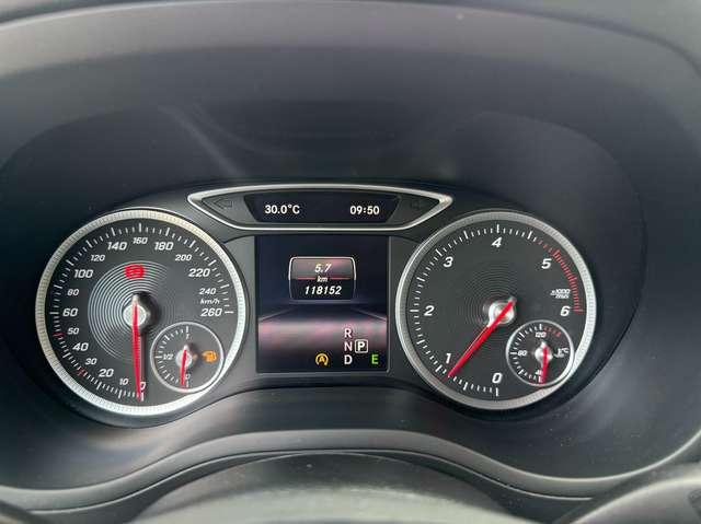 Mercedes-Benz B 200 Classe B Premium AMG