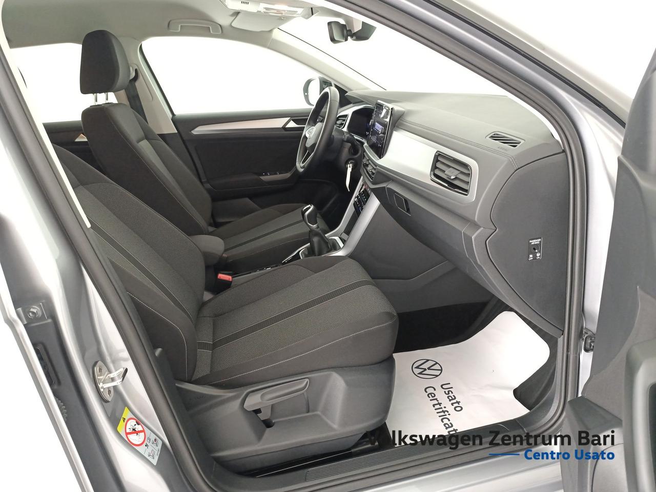 Volkswagen T-Roc 1.0 tsi sport
