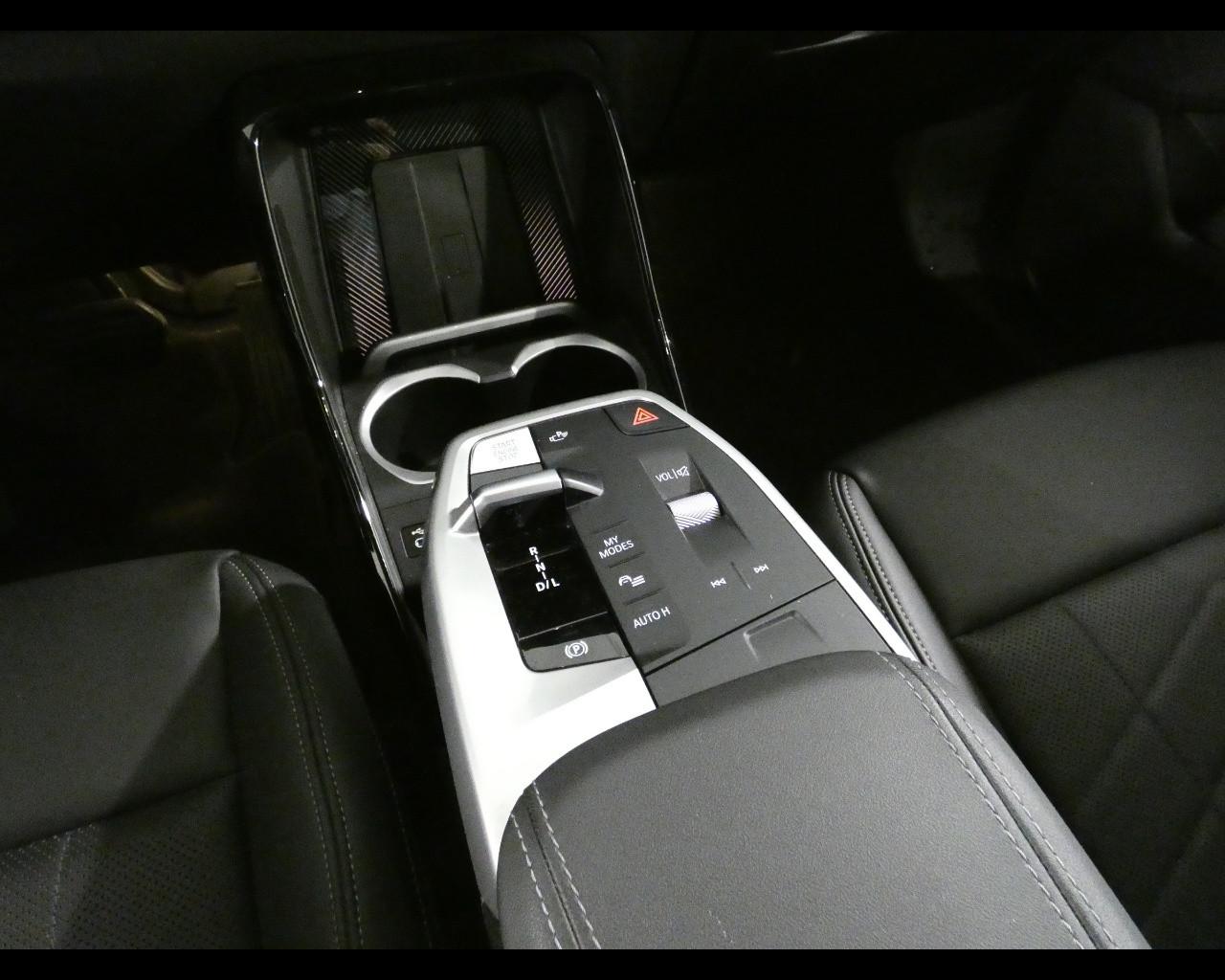 BMW X1 (U11) - X1 sDrive 18d xLine
