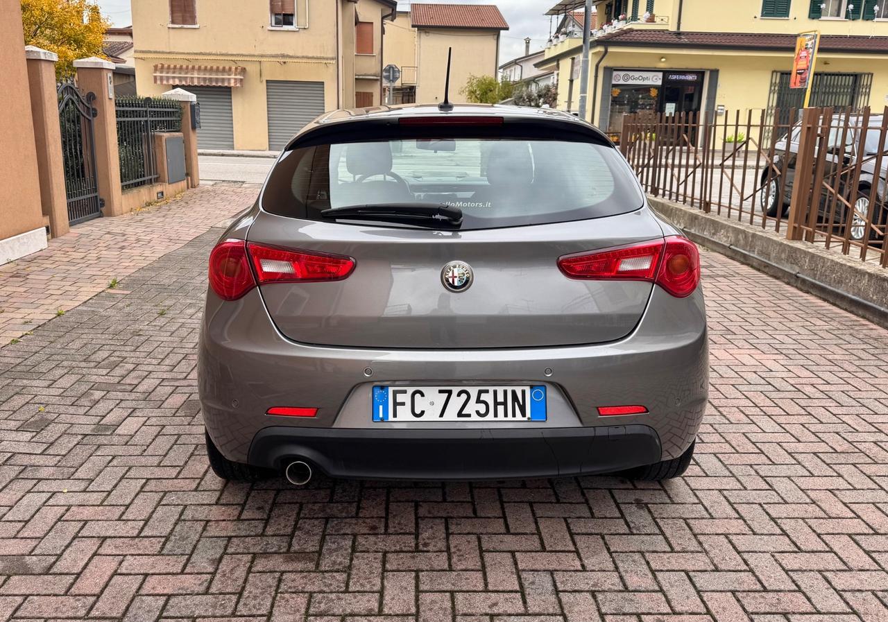 Alfa Romeo Giulietta 1.6 Diesel Ok Neopatentati
