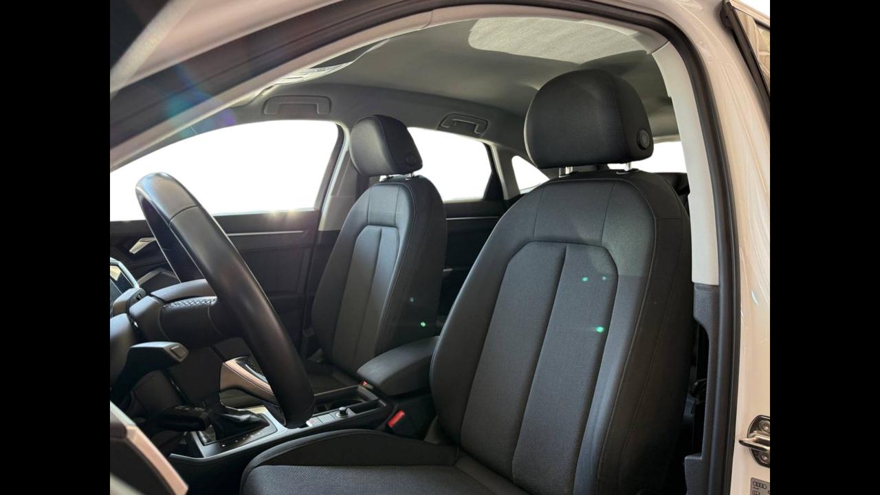 AUDI Q3 I 2019 Sportback - Q3 Sportback 35 2.0 tdi s-tronic
