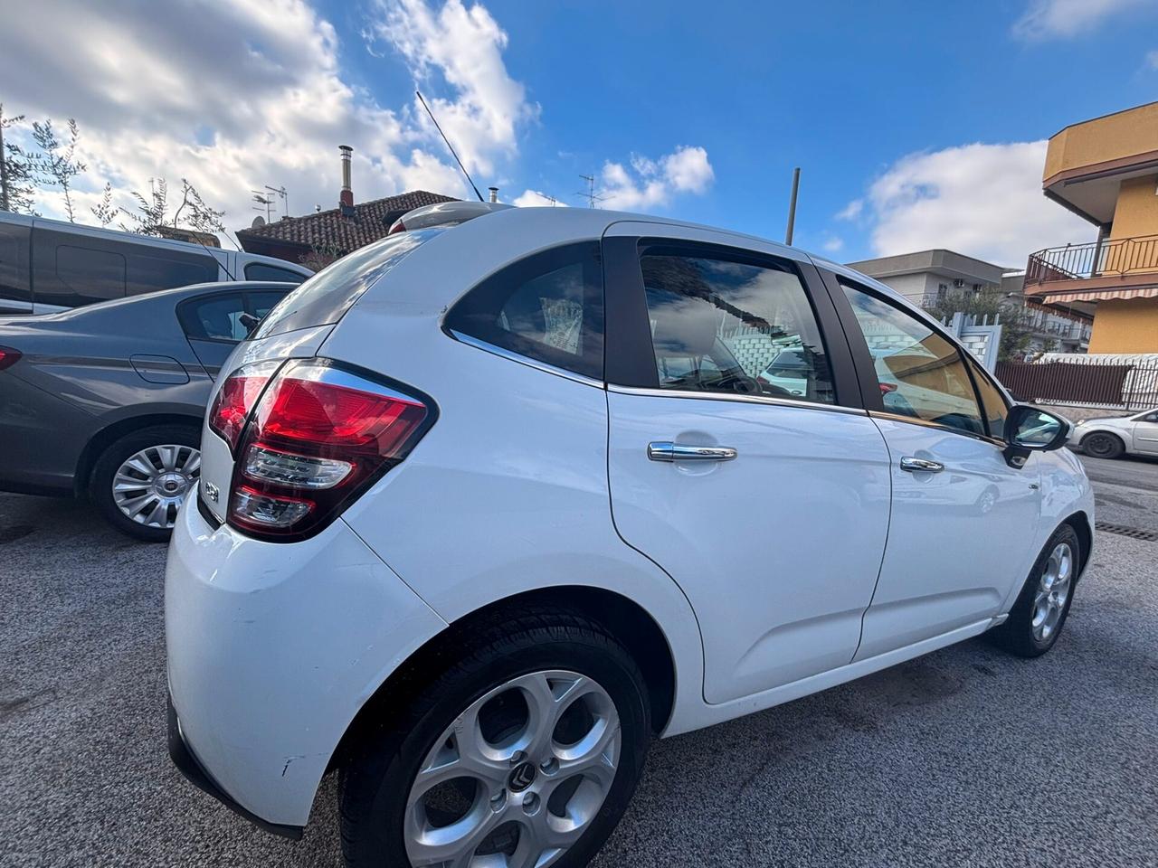 Citroen C3 PureTech 82 S&S ETG Exclusive Automatica