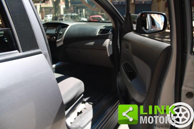 MITSUBISHI L200 2.4 DI-D/154CV 2WD Double Cab Inform