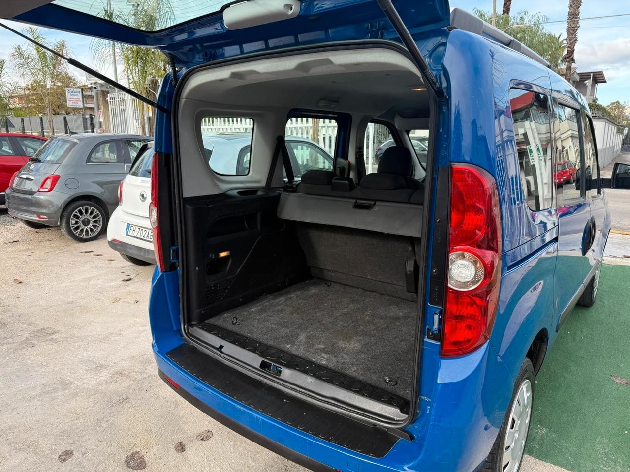 Fiat Doblo2012