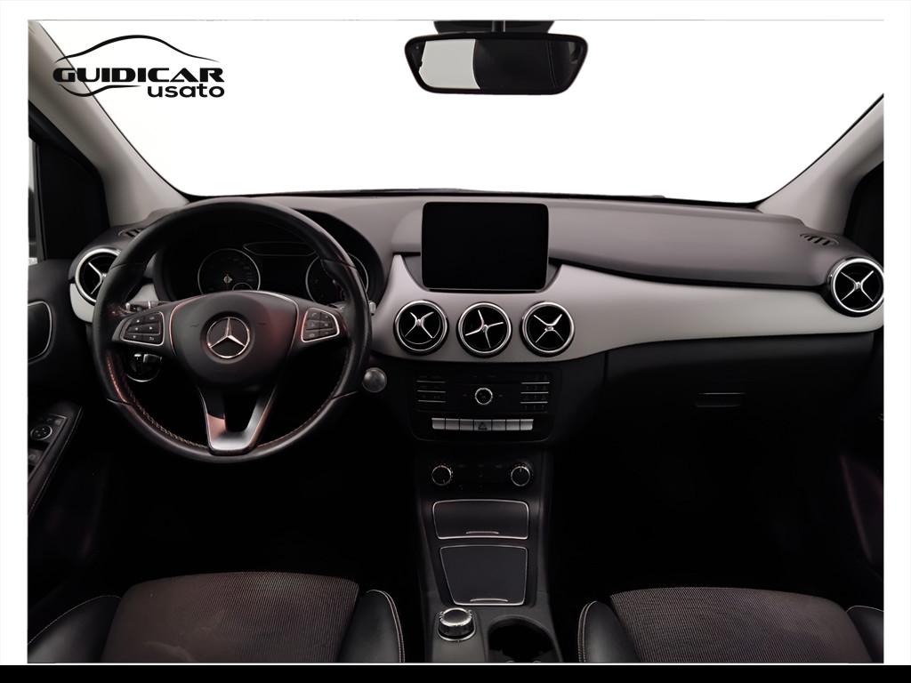 Mercedes-Benz Classe B - T246 - B 180 d (cdi) Executive auto FL E6