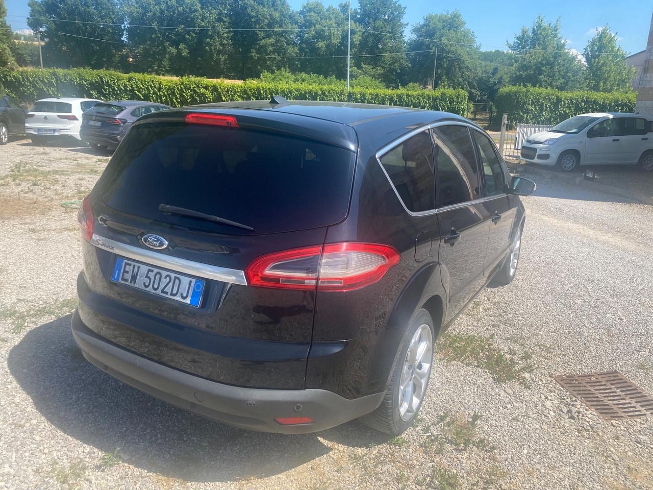 Ford S-Max 2.0 TDCi 163CV Powershift 7 posti Business Nav