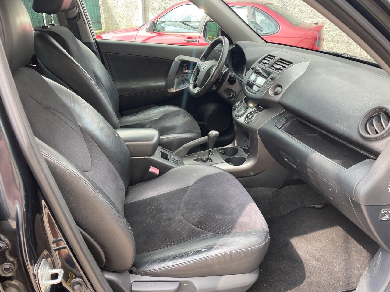 TOYOTA RAV4 CROSSOVER 2.2 D-Cat 150CV AUTOMATICO 4X4