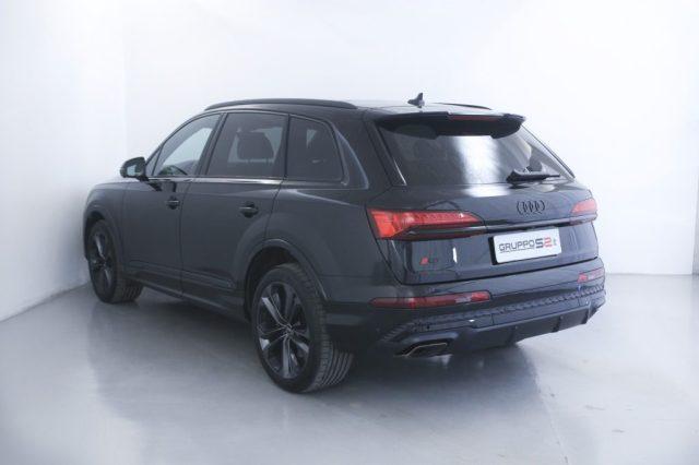 AUDI Q7 50 TDI quattro tip. S line Edition Black plus /7p.