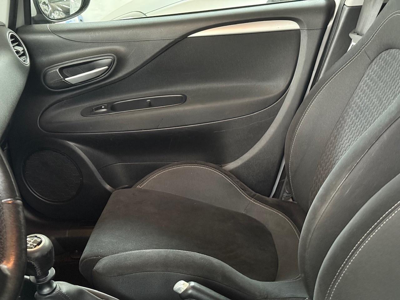 Fiat Punto 1.4 8V 5 porte Easypower Lounge