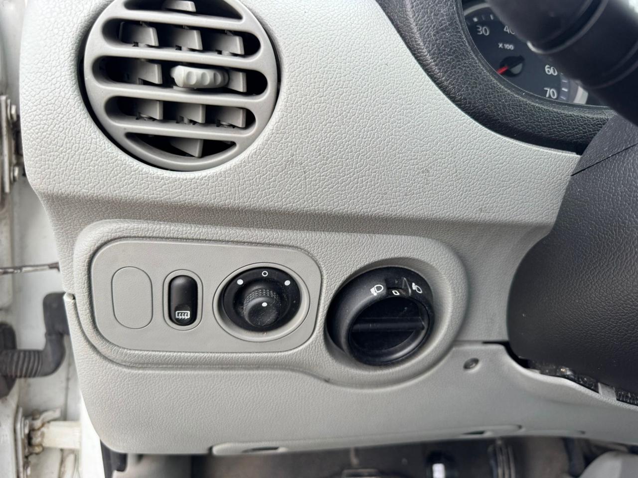 Renault Kangoo 1.5 dCi/84CV 5p. Confort