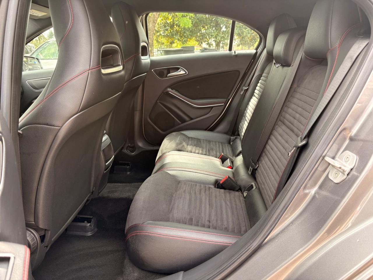 Mercedes-benz A 180 CDI Automatic Premium AMG