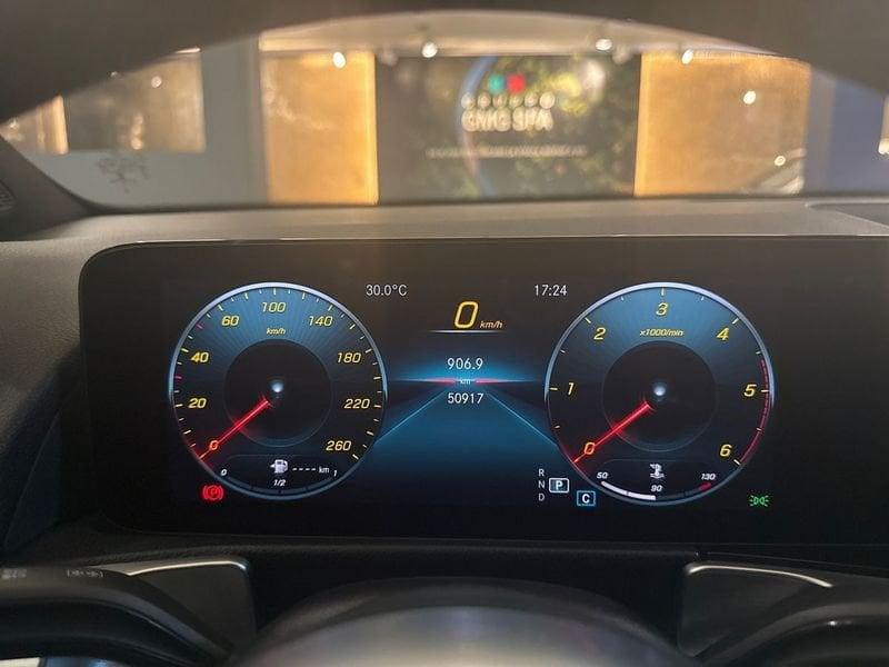 Mercedes-Benz Classe GLB GLB 200 d Premium 4matic auto