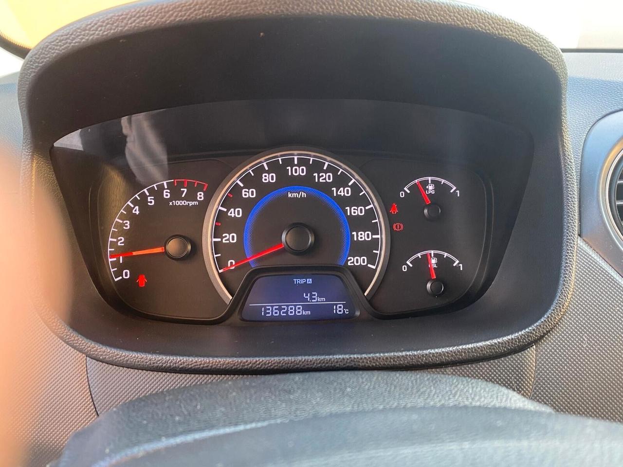 Hyundai i10 GPL Econext Login -OK NEOP. - GARANZIA 12 MESI