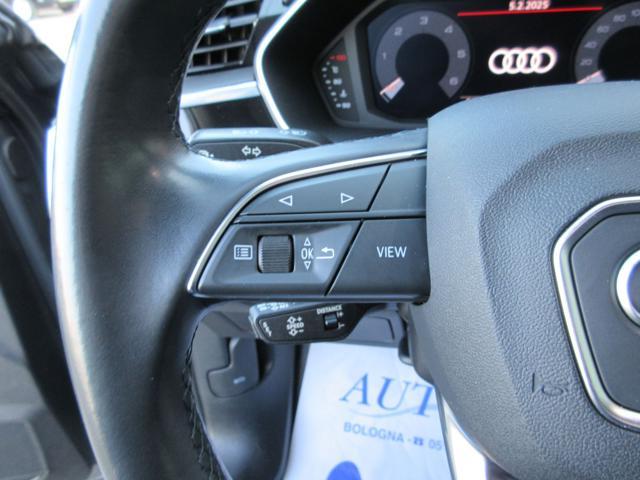 AUDI Q3 35 TDI quattro S tronic Business