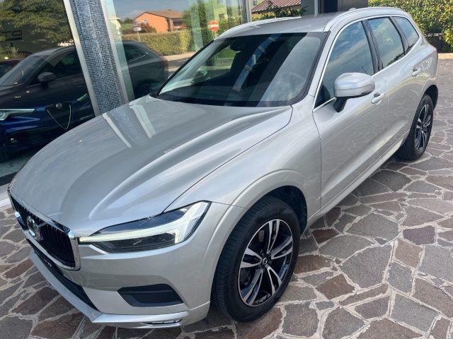 VOLVO XC60 B4 AWD GEARTRONIC 197CV MOMENTUM PRO