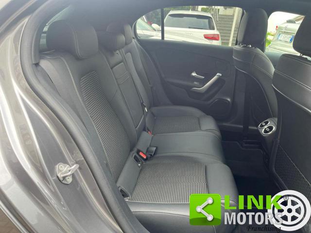 MERCEDES-BENZ A 200 Automatic 4Matic Sport