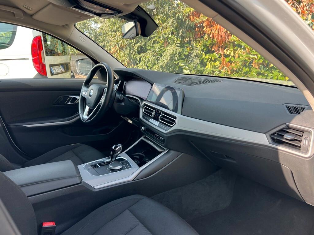 Bmw 320 320d 48V xDrive Touring Business Advantage