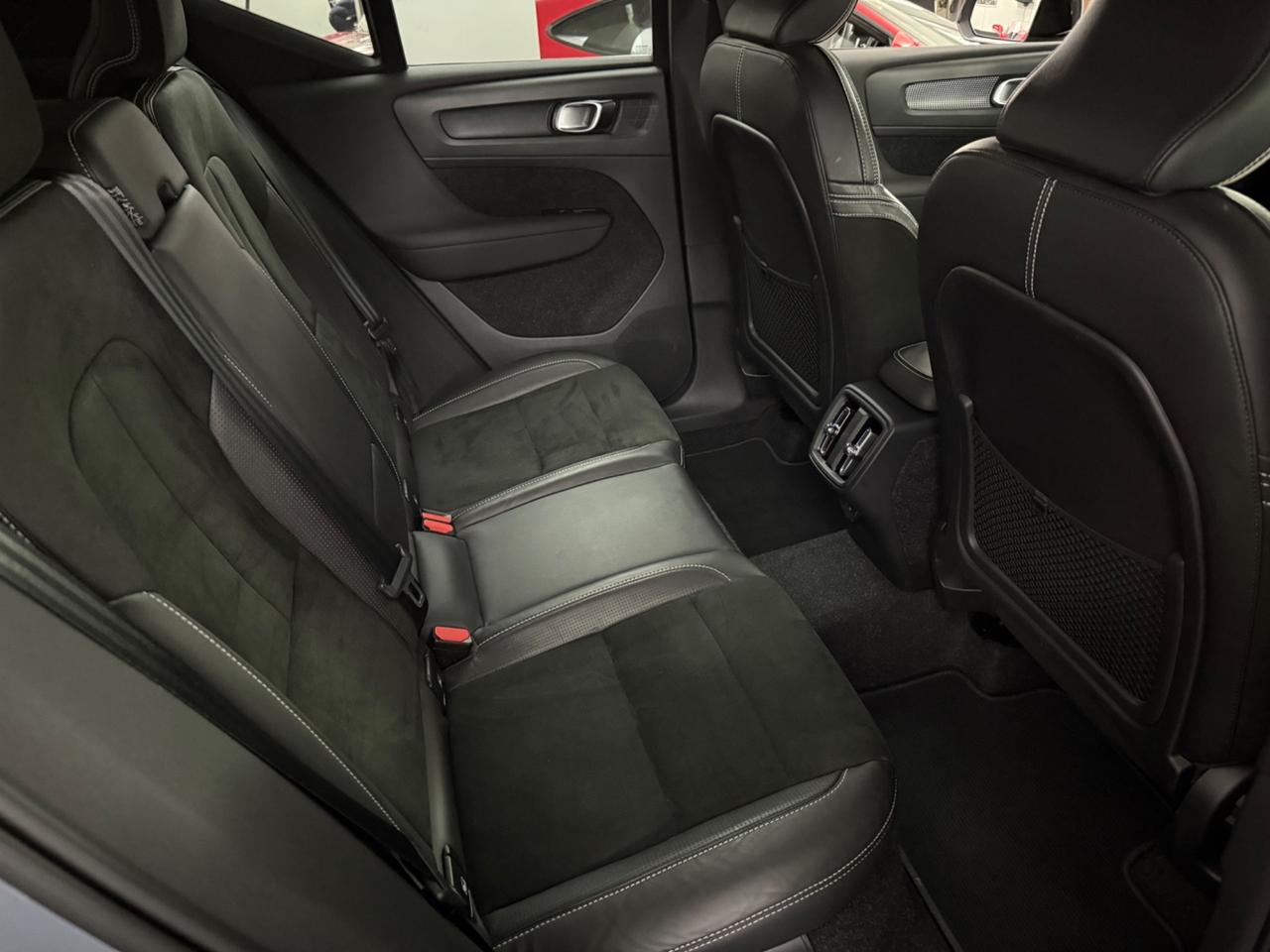 Volvo XC40 D3 Geartronic R-design UNICO PROPRIETARIO