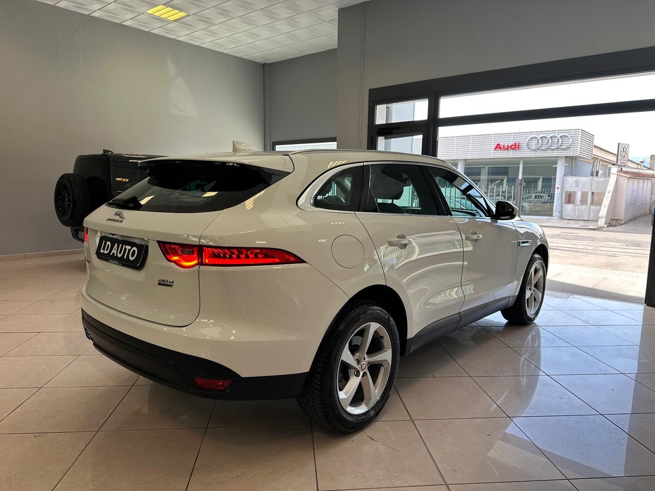 Jaguar F-Pace 2.0 D 180 CV AWD aut. Portfolio