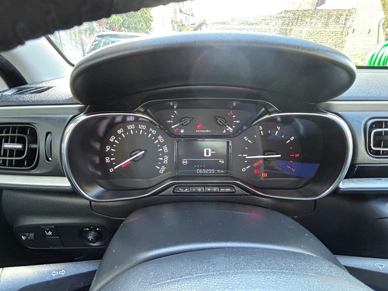 Citroen C3 PureTech 82 S&S Shine
