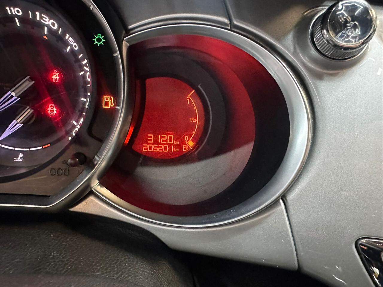 Ds DS3 3 1.4 HDi 70 Just Black