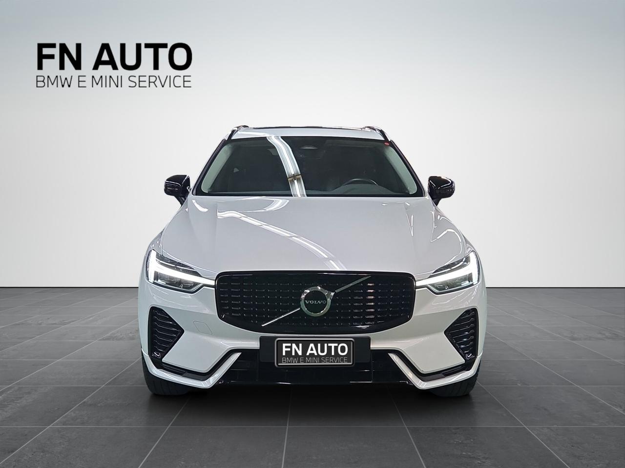 Volvo XC 60 XC60 B4 (d) AWD automatico Plus Dark AUTOCARRO N1