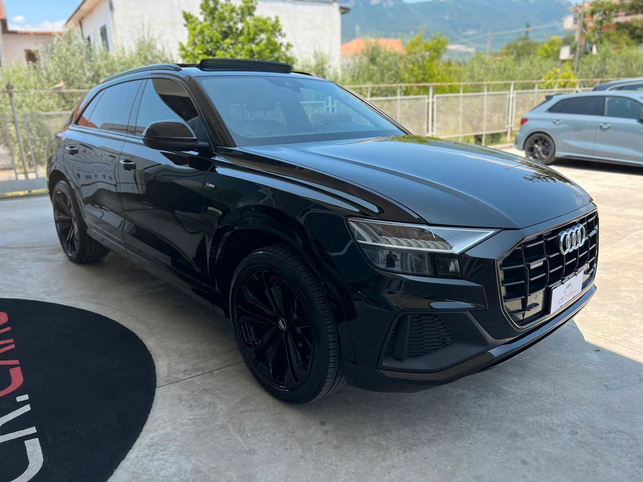Audi Q8 50 TDI 286 CV quattro tiptronic 3X SLINE