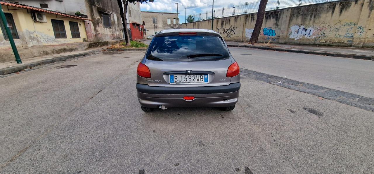Peugeot 206 1.4 BENZINA/GPL 5p. Roland Garros