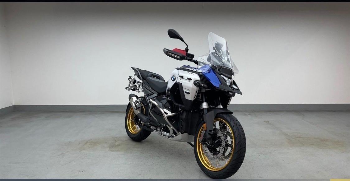 Bmw R 1300 GS Adventure Trophy Touring Pack