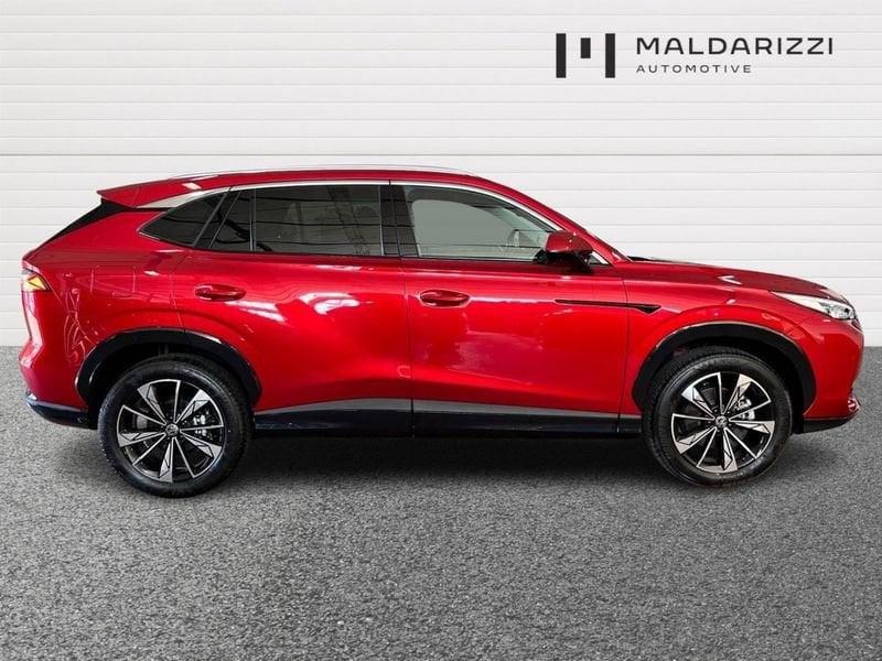 MG HS Nuova 1.5T 1.5T DCT LUX Red Dark