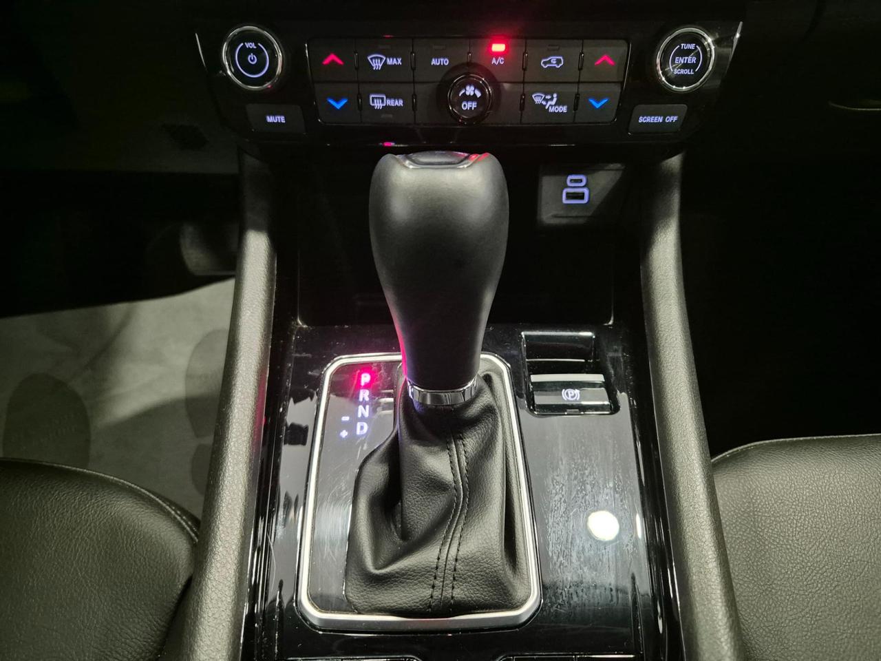 Jeep Compass 1.5 turbo t4 mhev Altitude 130cv dct N1