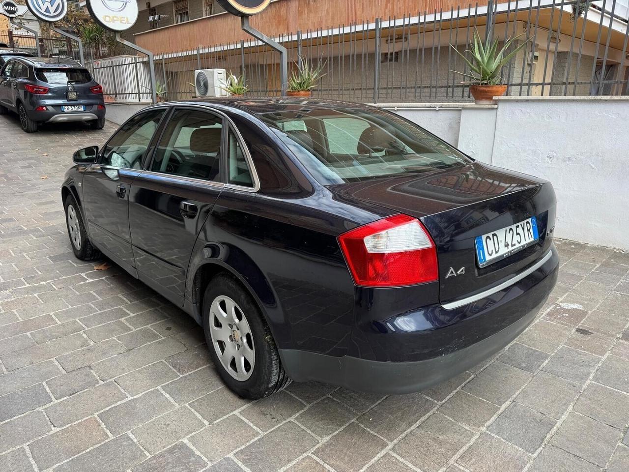 AUDI A4 1.9 TDI 130CV cat