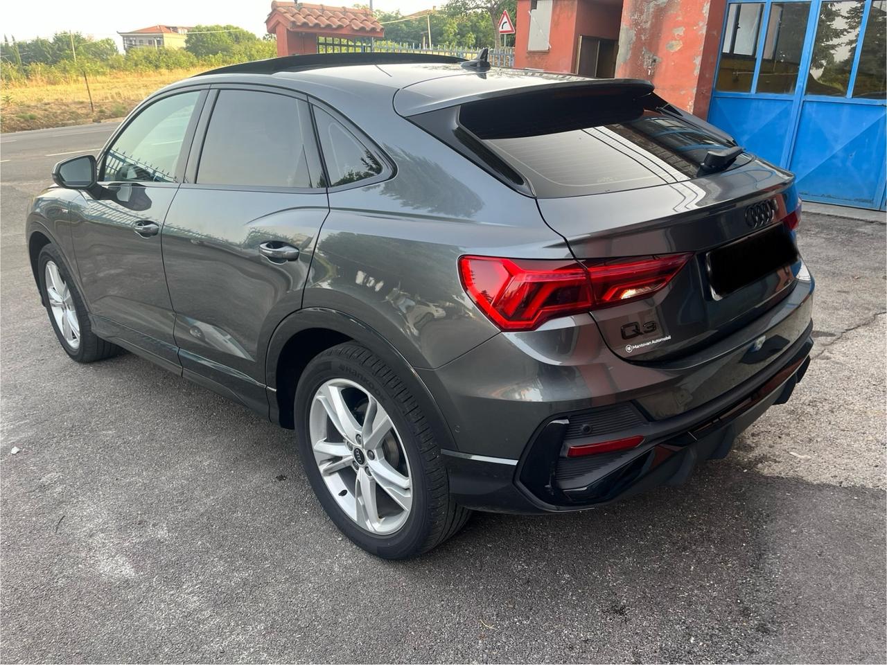 Audi Q3 SPB 35TDI S tronic line edition-solo Km30000-