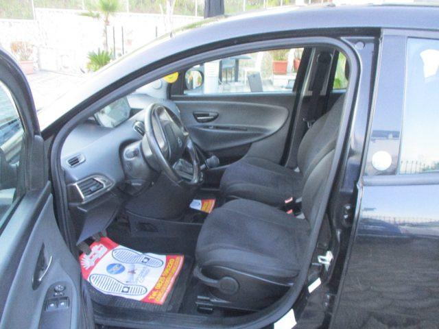 LANCIA Ypsilon 0.9 TwinAir 85 CV 5 porte Metano Ecochic Gold