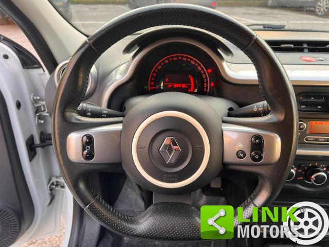 RENAULT Twingo SCe EDC Intens