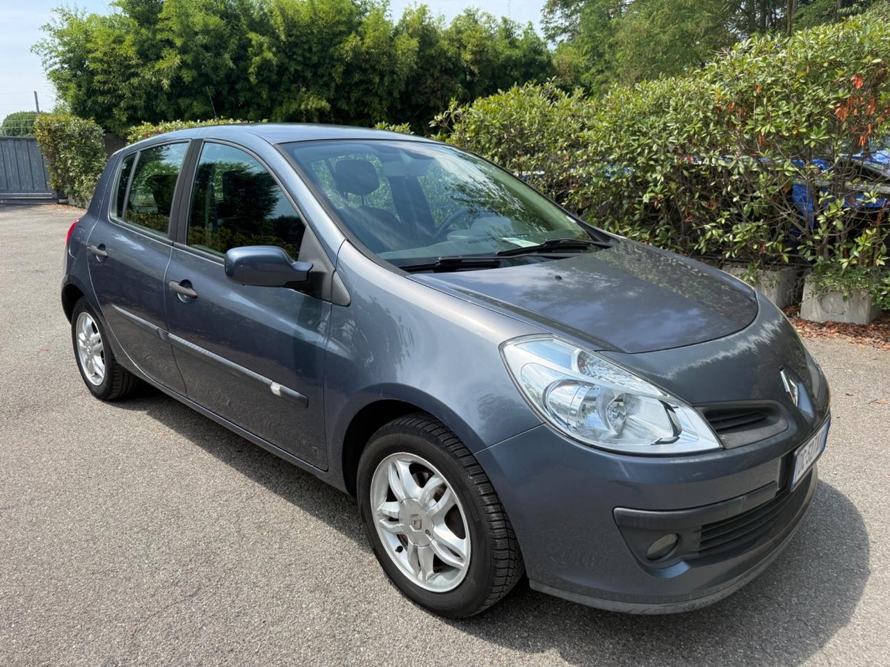 Renault Clio 1.4 16V 5 porte Dynamique