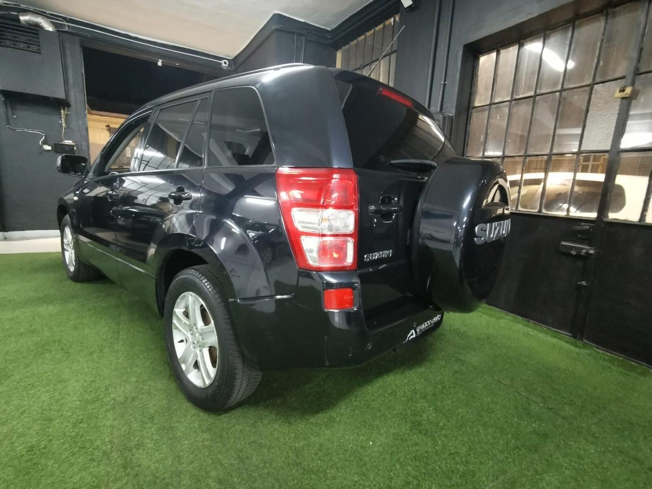 Suzuki Grand Vitara 1.9 DDiS 5 porte Executive GARANZIA 12 MESI