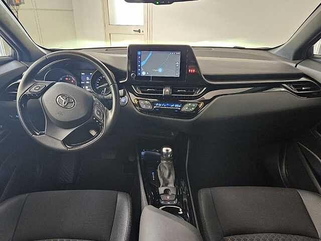 Toyota C-HR 2.0 Hybrid E-CVT Trend