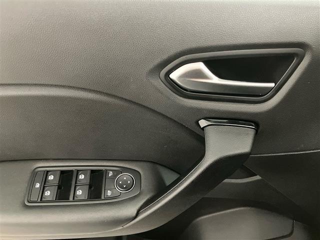 RENAULT Captur 1.6 E-Tech hybrid Zen 145cv auto