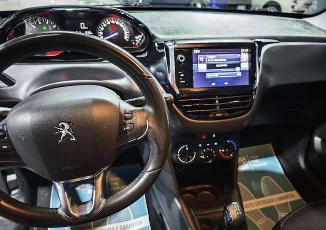 Peugeot 208 Benzina euro 6 Neopatentati Km 70.000