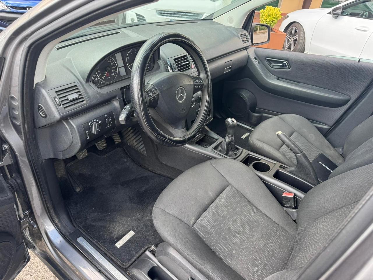 Mercedes-benz A 160 ok neopatentati Executive