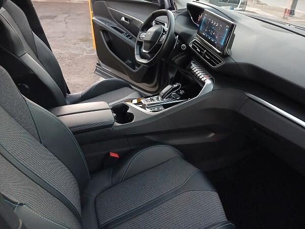 PEUGEOT 3008 1.5 BlueHDI 130 CV S&S EAT8 ALLURE PACK