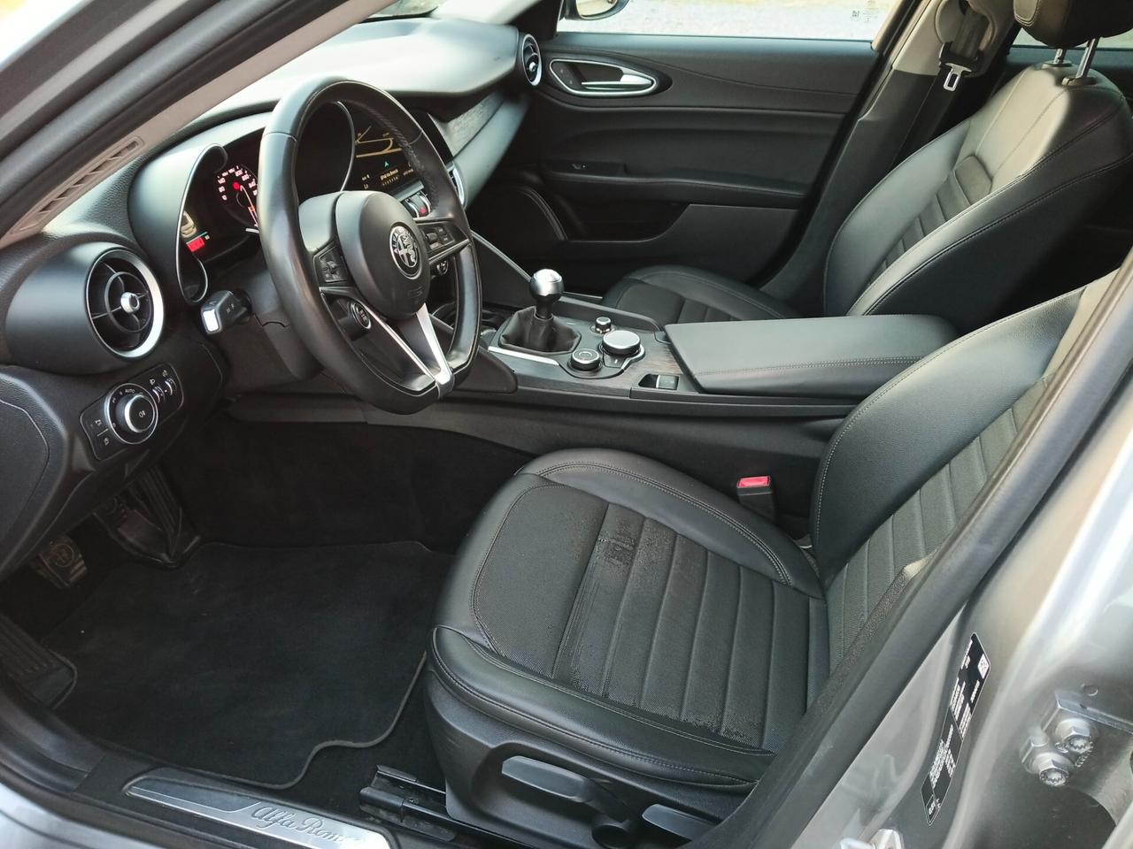 Alfa Romeo Giulia 2.2 Turbodiesel 160 CV VELOCE