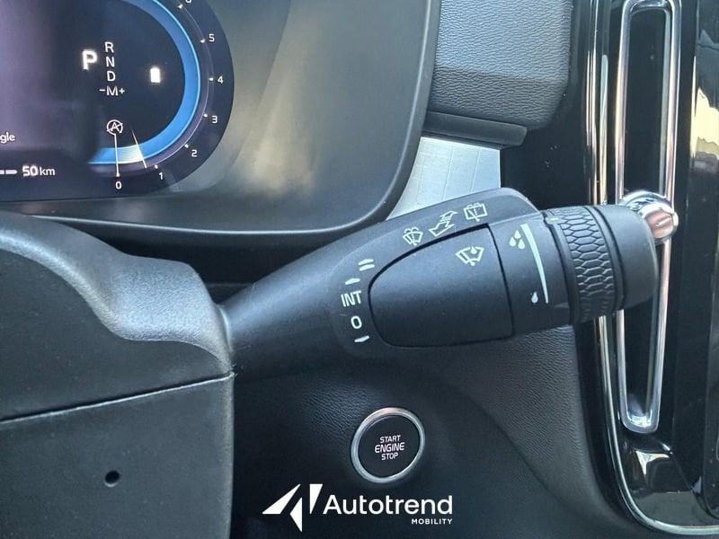 Volvo XC40 B3 163+14 CV Automatico LED Core